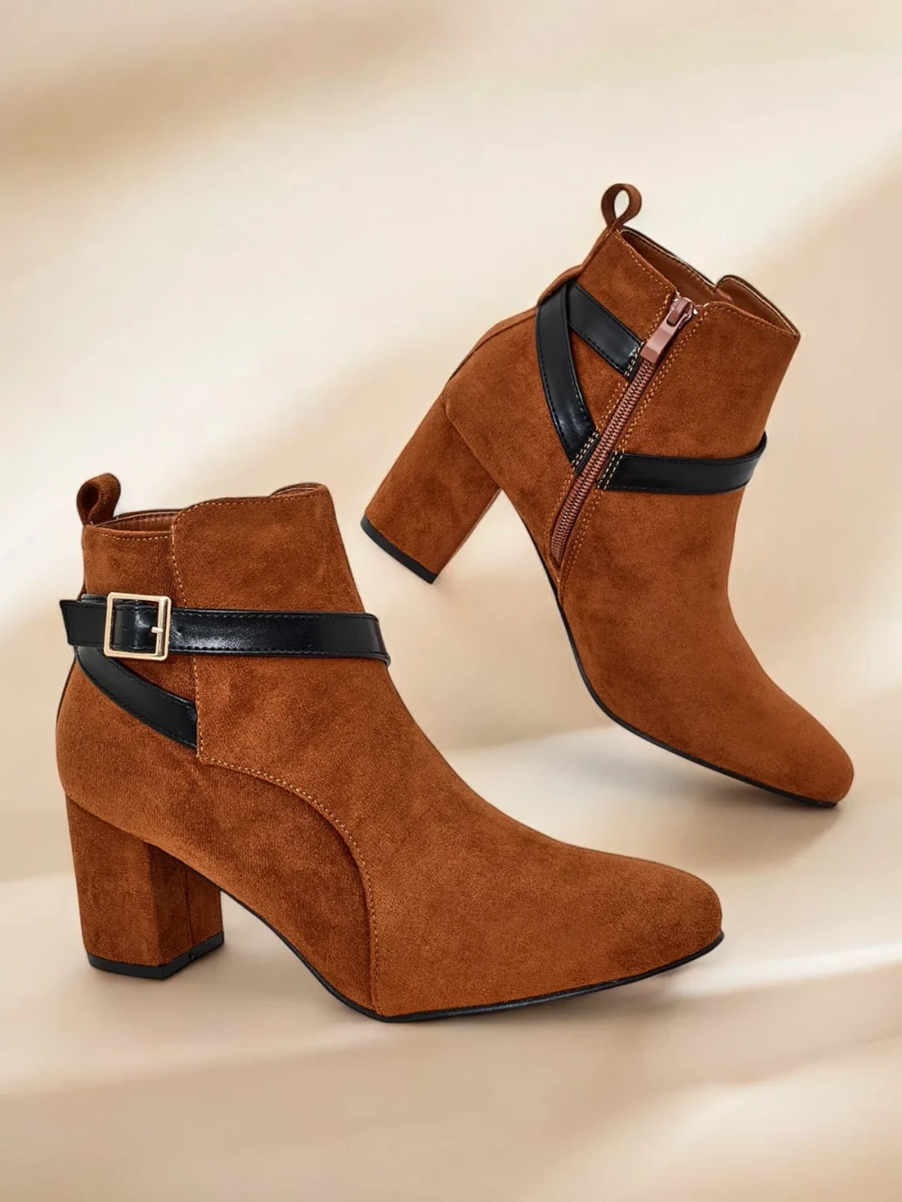 Resti Women&#039;s platform ankle boots Eloron