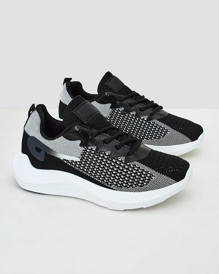 Resti Women&#039;s Fabric Sports Shoes Megme