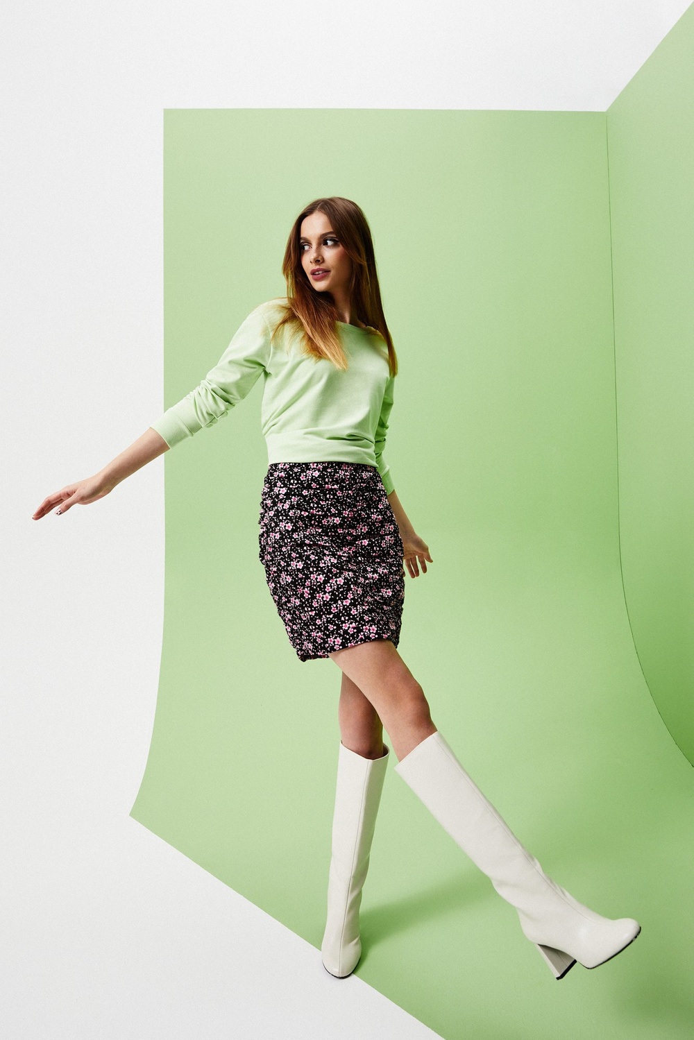 Marisse Floral Pencil Skirt L-Sc-3701 Black