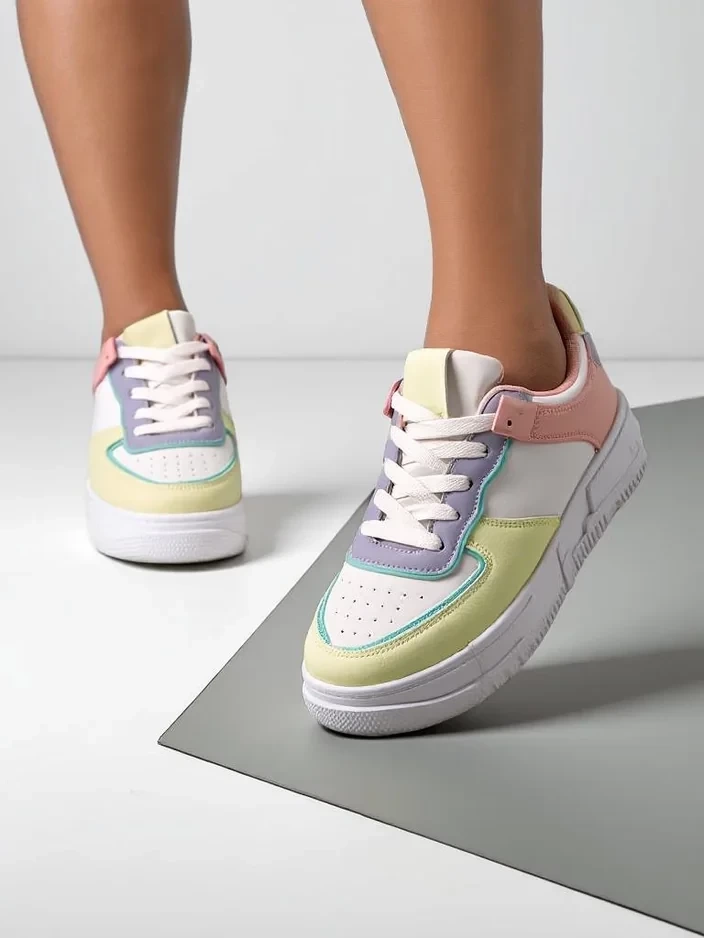 Resti Women's sporty sneakers Vante