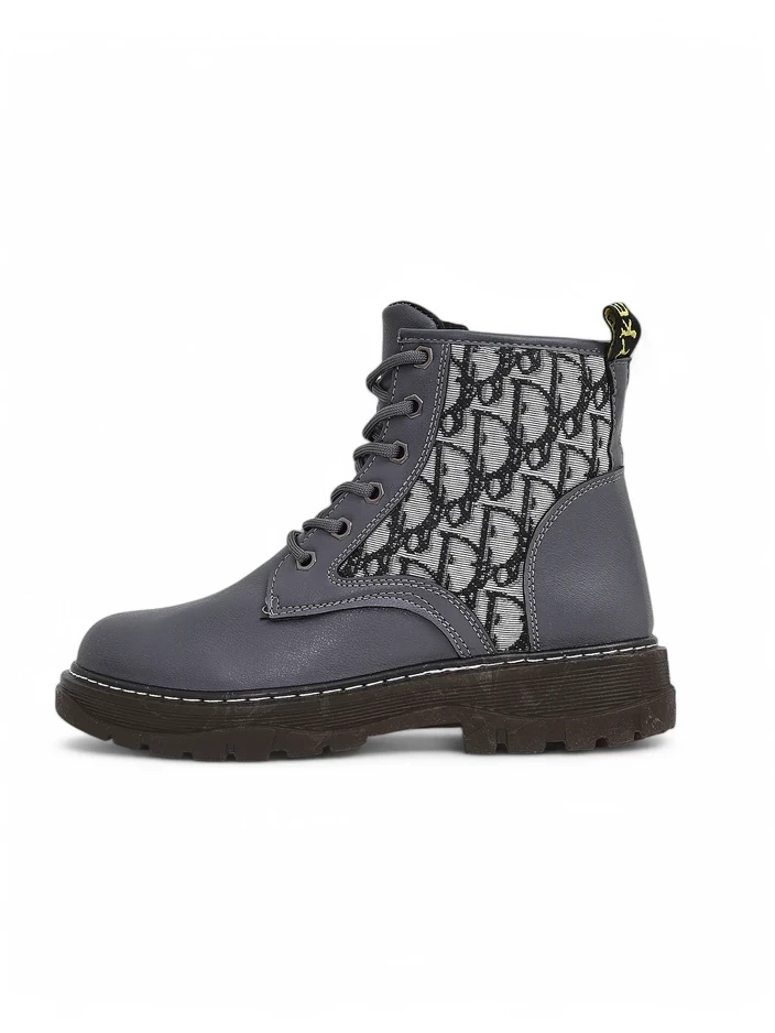 Resti Women&#039;s ankle boots with print Efrioz