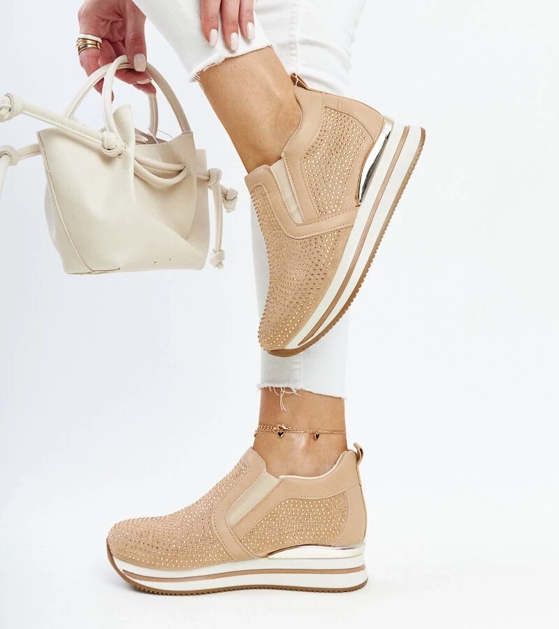 D/CEO White trainers Justar