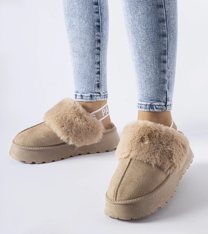 marka niezdefiniowana Papuci călduroși bej cu elastic și blană Sangro