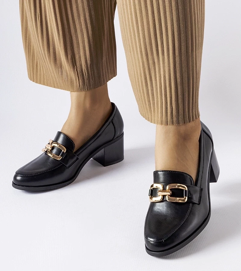 D/CEO Beige high heels Thrower