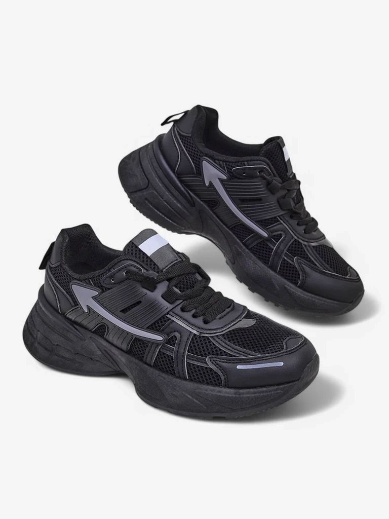 Resti Women's sports sneakers on a thicker sole Beysa