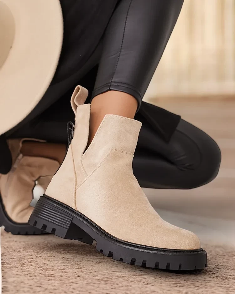 Resti Women&#039;s Gorgie cutout boots