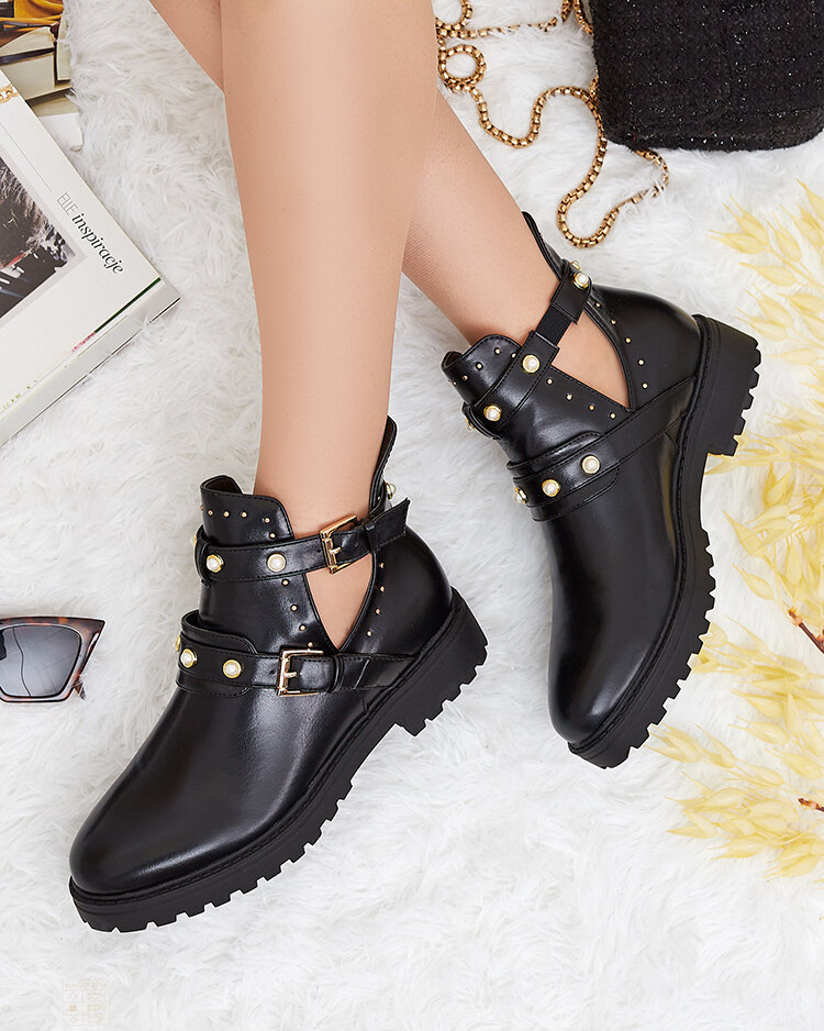 Resti Black women&#039;s embellished flat heeled boots Pearl Elegance