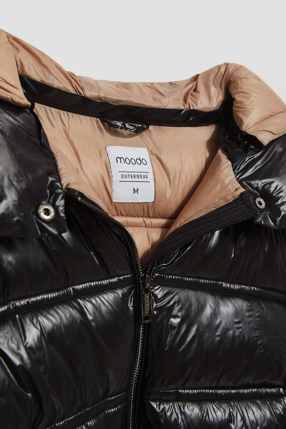 Marisse Short Quilted Black Jacket With A Hood