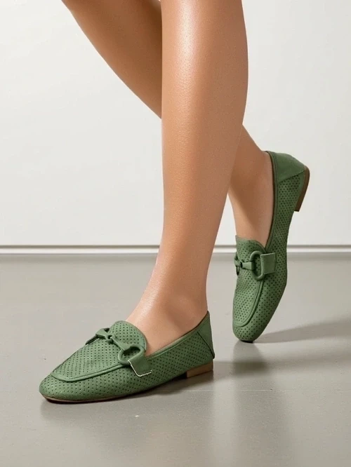 Resti Women&#039;s perforated loafers Laamba