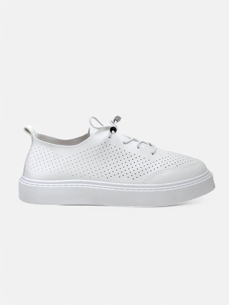 Resti Women&#039;s perforated laced sports shoes Vaned