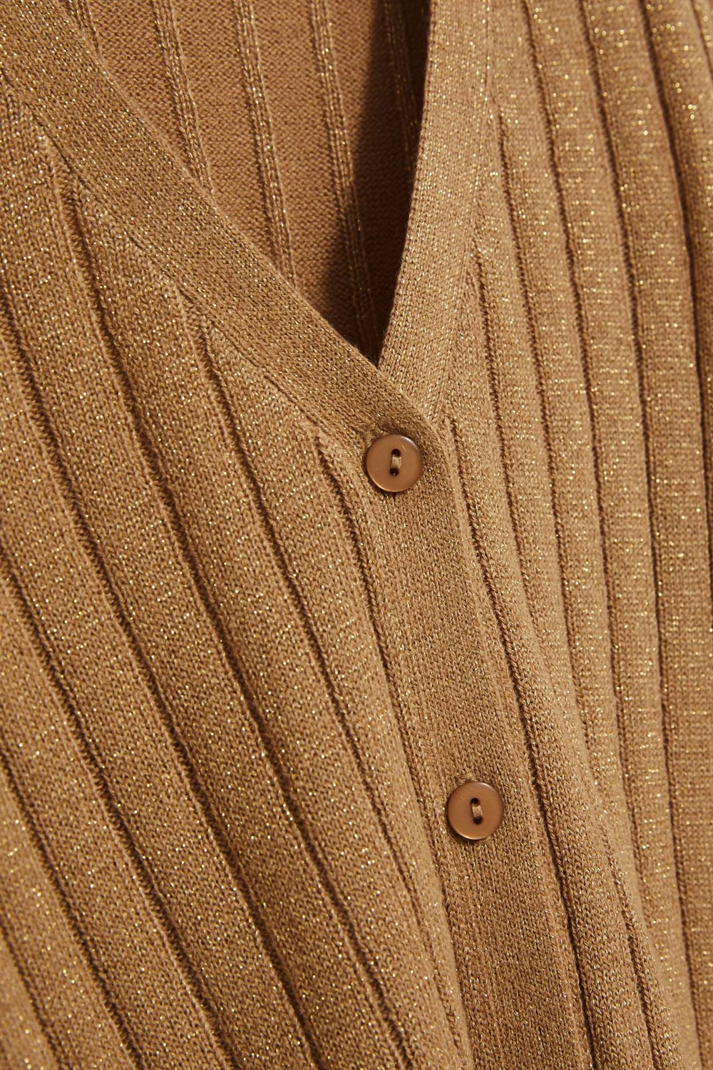 Sweater decorated with metallic thread