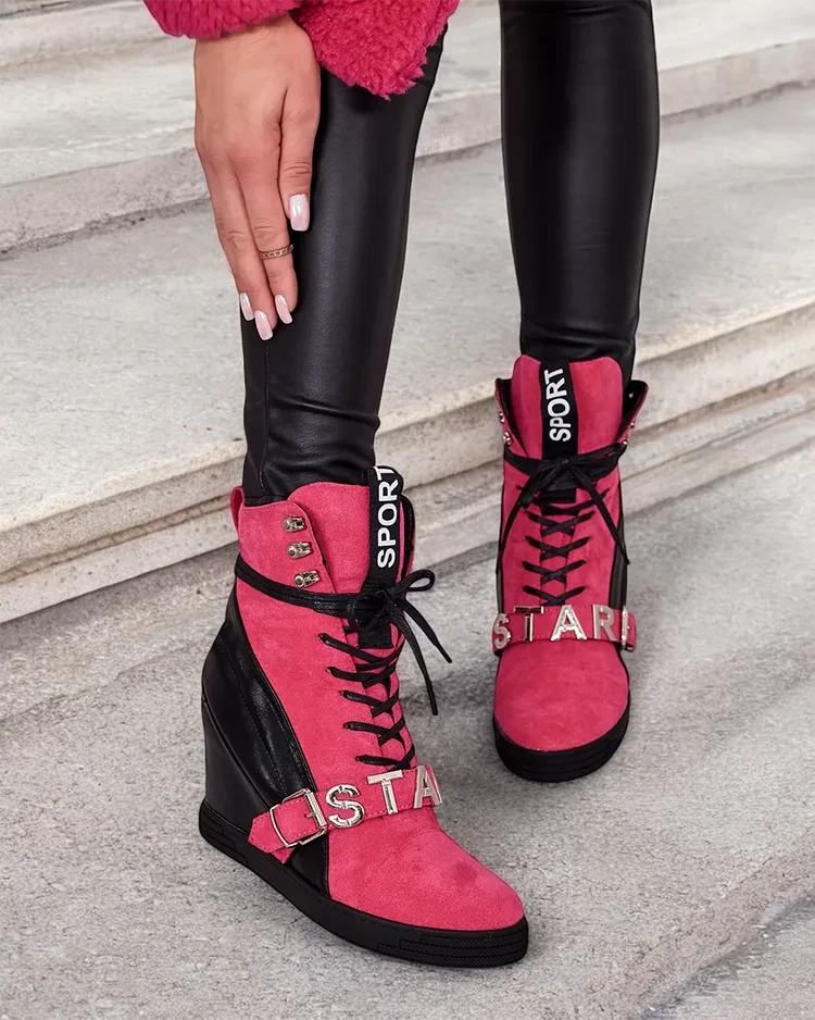 Resti womens Ronii booties on heels