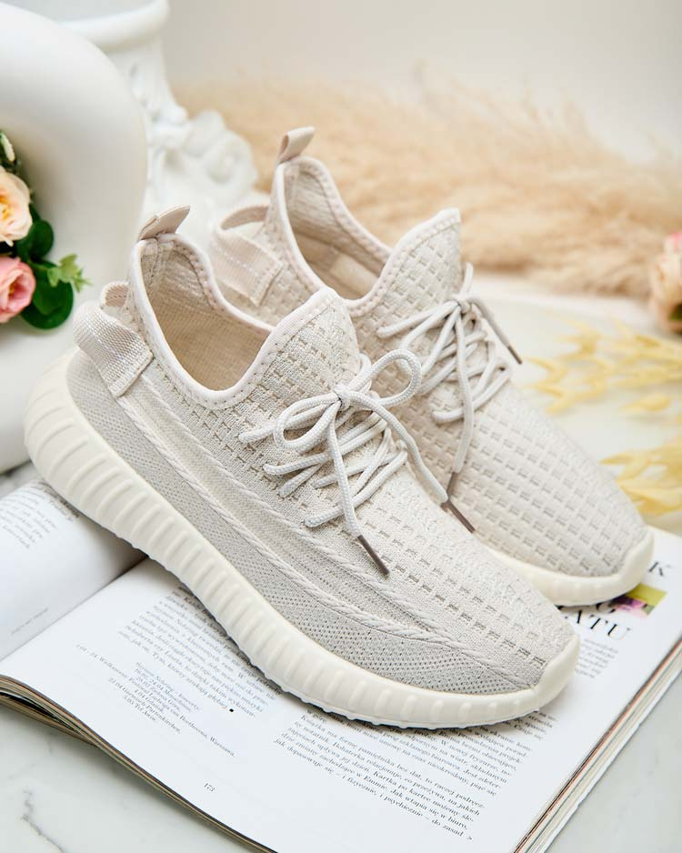 Resti Womens fabric sports shoes Affema