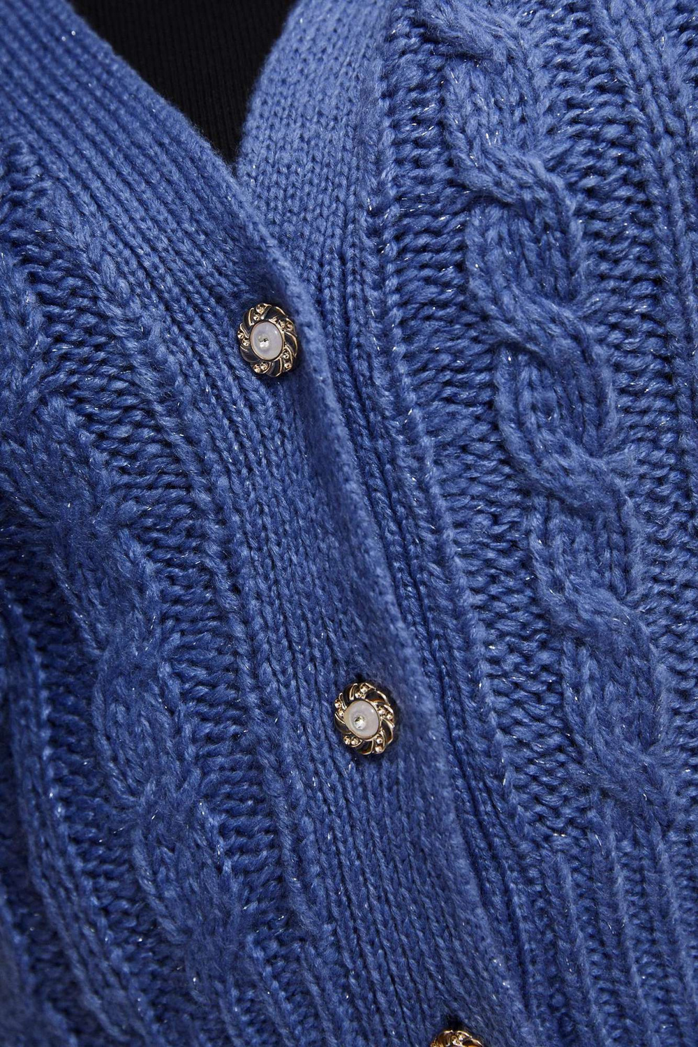 Women's cable knit sweater