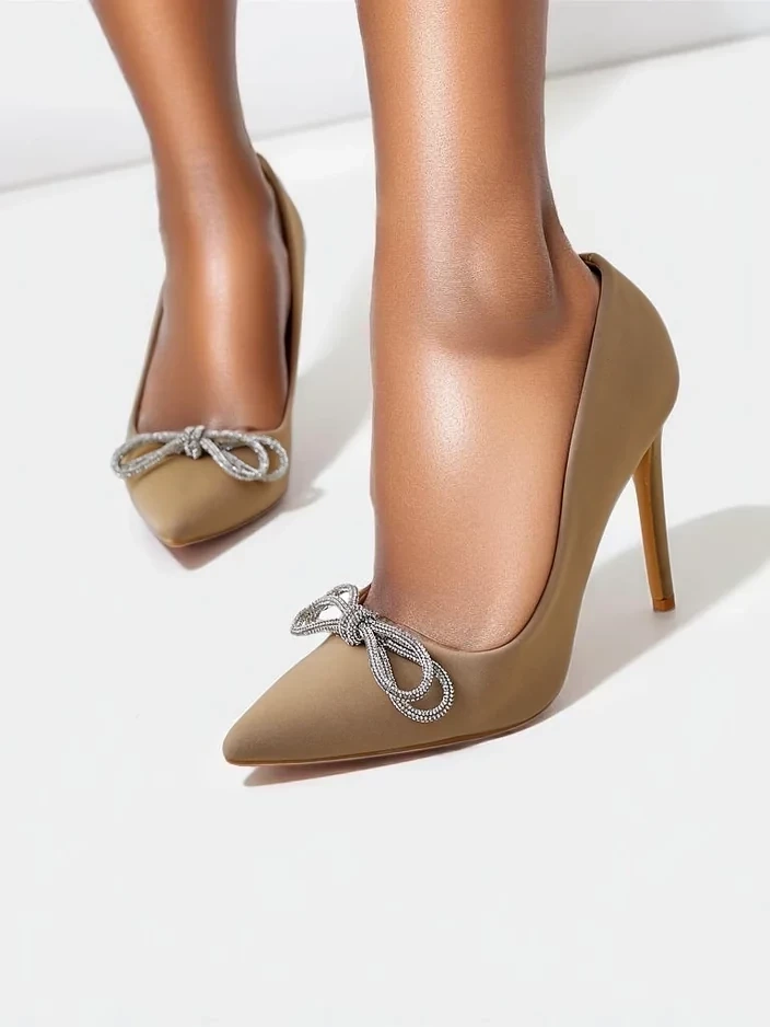Resti Women's pumps resembling satin with a bow Hefion