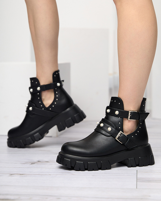 Resti Black women&#039;s boots on a solid sole Itreff- Footwear