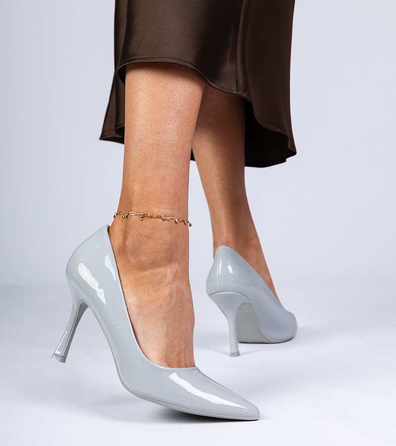 marka niezdefiniowana Gray patent heeled pumps Satium