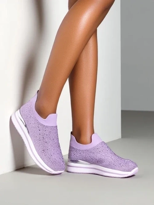 Resti Slip-on women's sports shoes with rhinestones Adeq