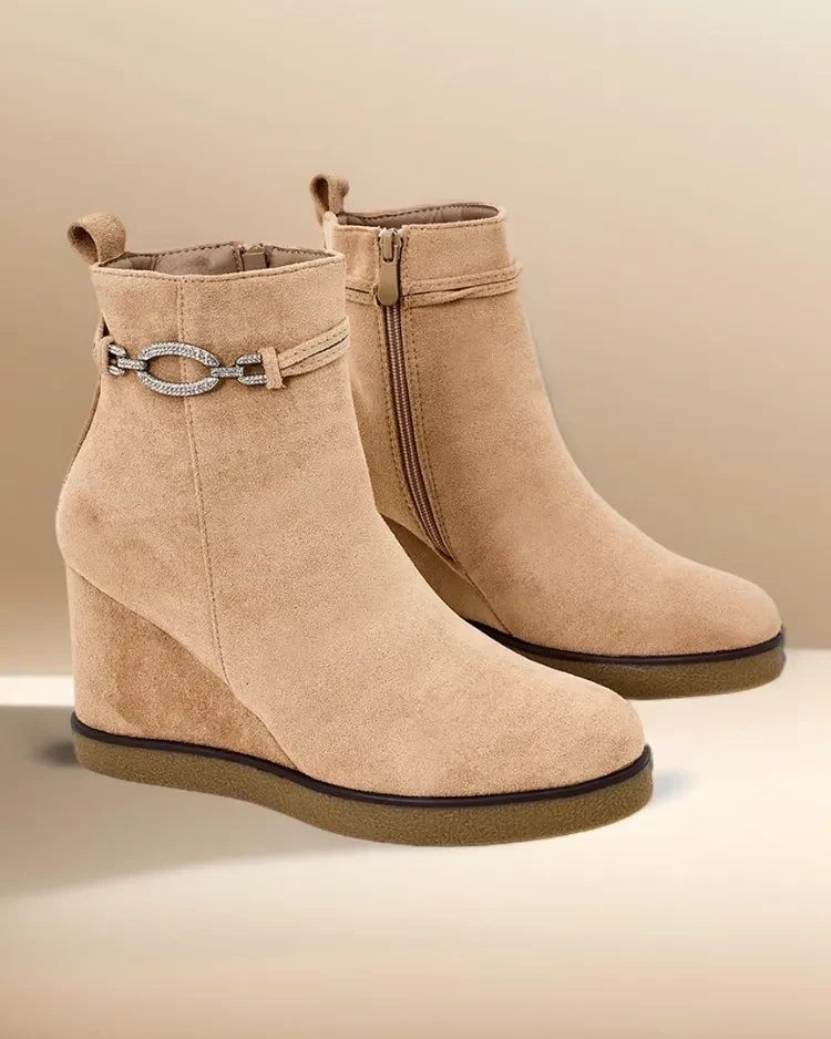 Resti Nerri women&#039;s boots on heels