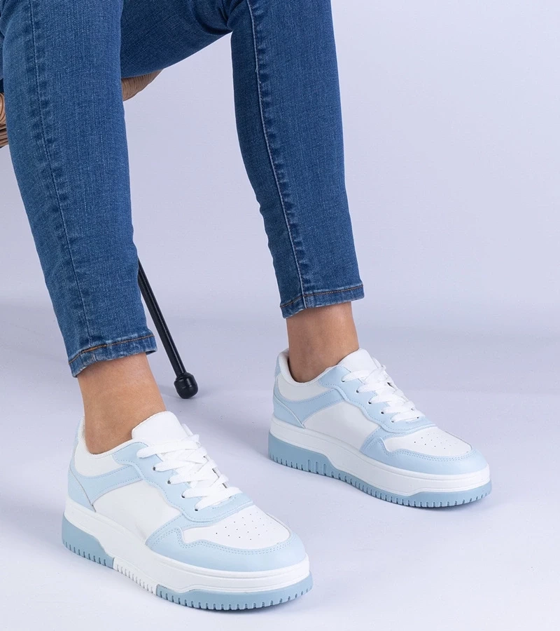marka niezdefiniowana Blue sneakers with a thick sole Undina