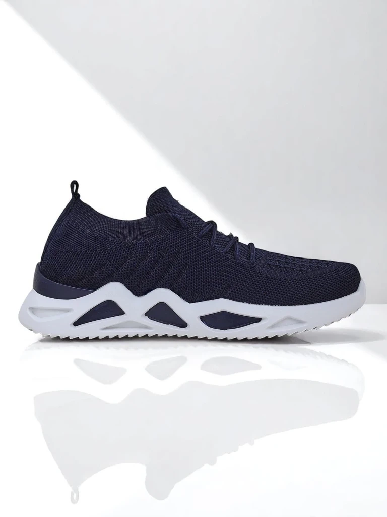 Resti Kaenno Women's Fabric Sneakers