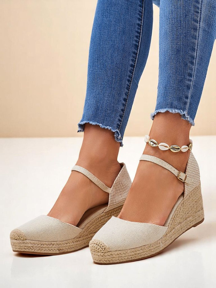 Resti Baylaa women’s backless wedge sandals