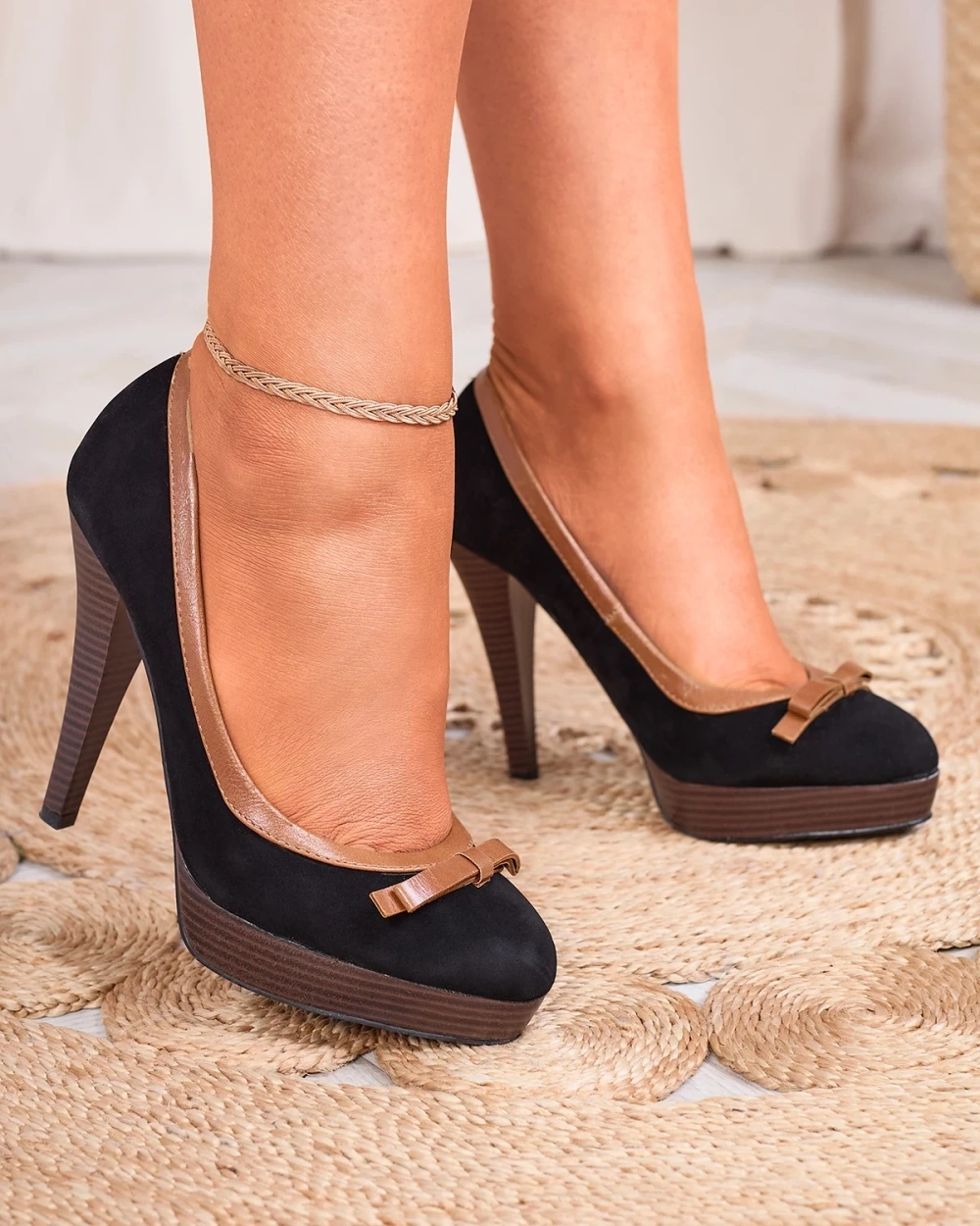 Resti Black women&#039;s high stiletto pumps Zistin- Footwear