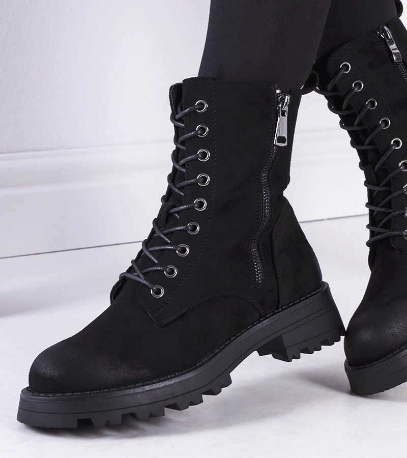 Gemre Trapperii Black Worcester