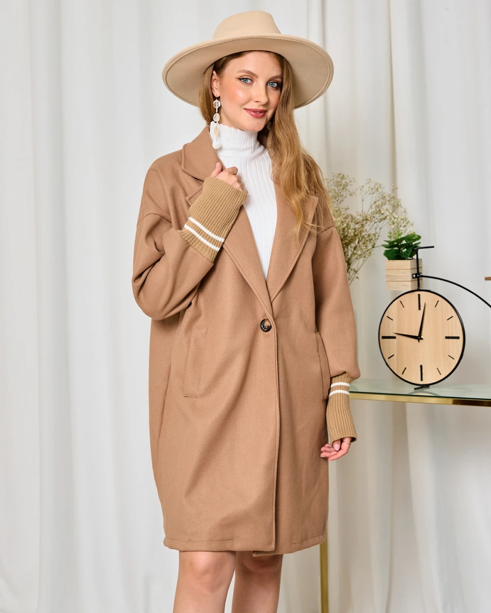 Resti Women's knee-length coat jacket in light brown