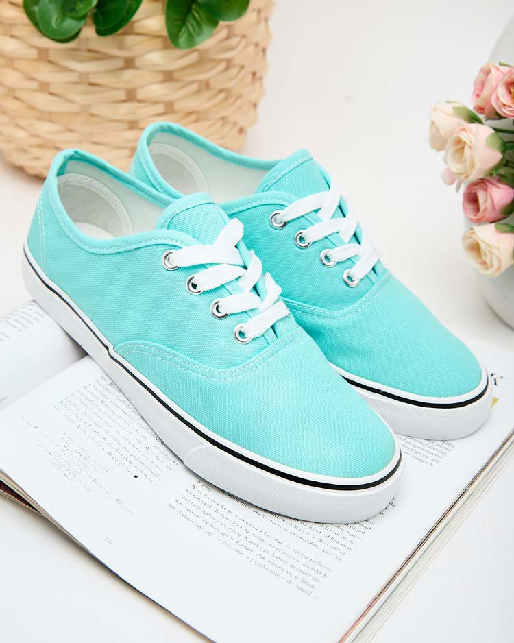 Resti Women's Selotio Sneakers