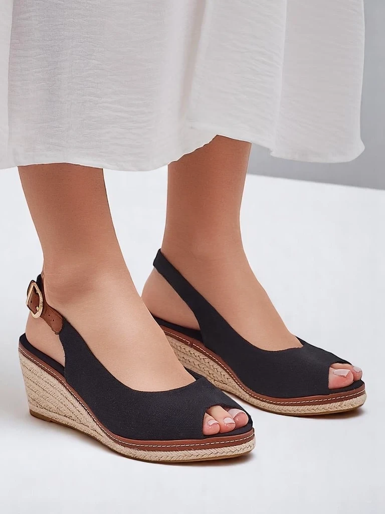 Resti Women&#039;s wedge sandals without toes Tafenis