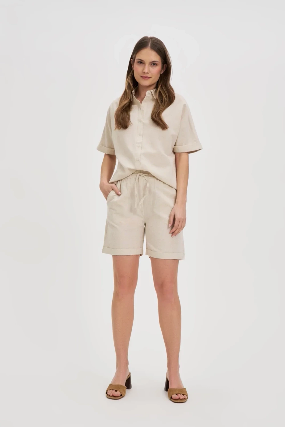 Marisse Beige Linen Shorts