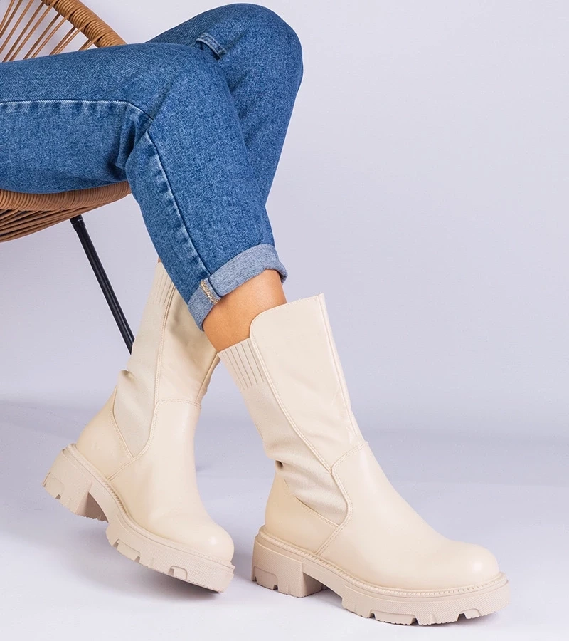 UR/CEO Beige ankle boots with a textile insert Santorini