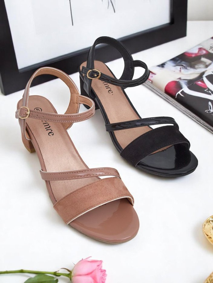 Resti Women&#039;s Patent Low Heel Sandals Grace Gloss