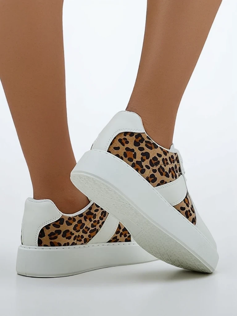 Resti Women's sporty sneakers with leopard print Big Cat