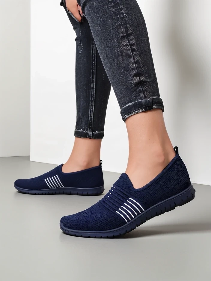 Resti Women's slip-on sports shoes Ollabes
