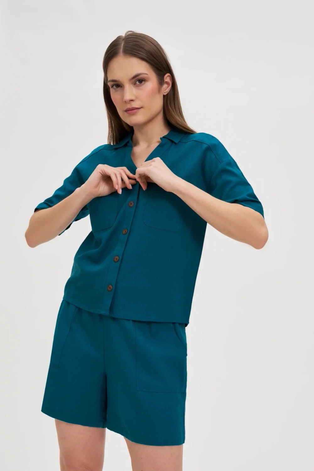 Marisse Green Cotton-Linen Shorts