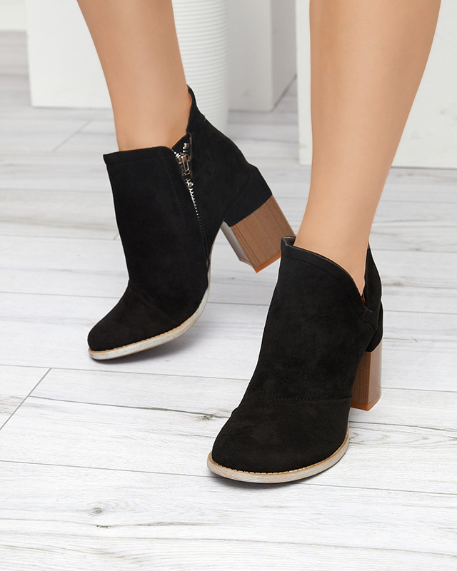 Resti Women&#039;s boots with cut-outs in black Plinara - Footwear