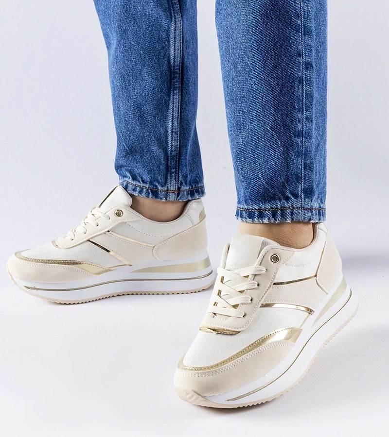 D/CEO White trainers Justar