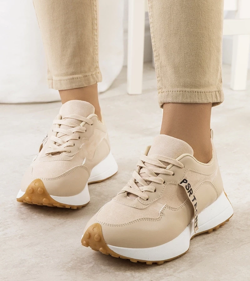 D/CEO White sneakers Ingram