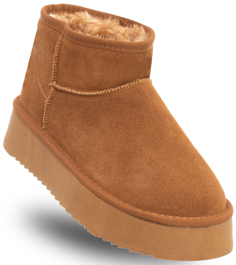 СОЛО СОПРАНИ КУТЮР - На платформата от камили