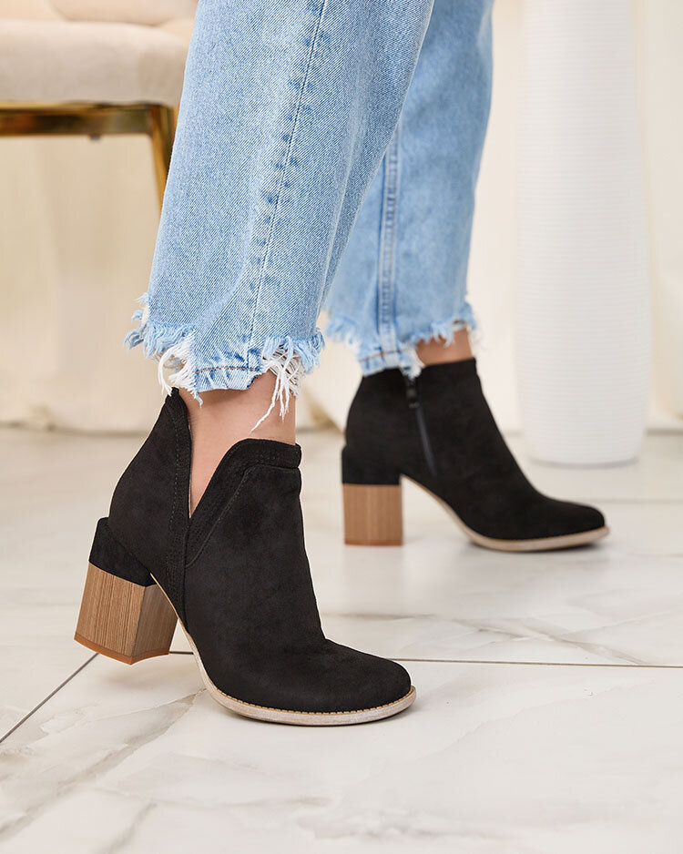 Resti Black Lemere square heeled boots