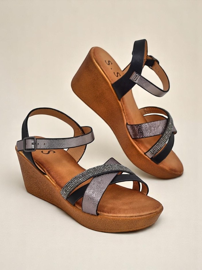Resti Women&#039;s wedge sandals with rhinestones and glitter Glittera
