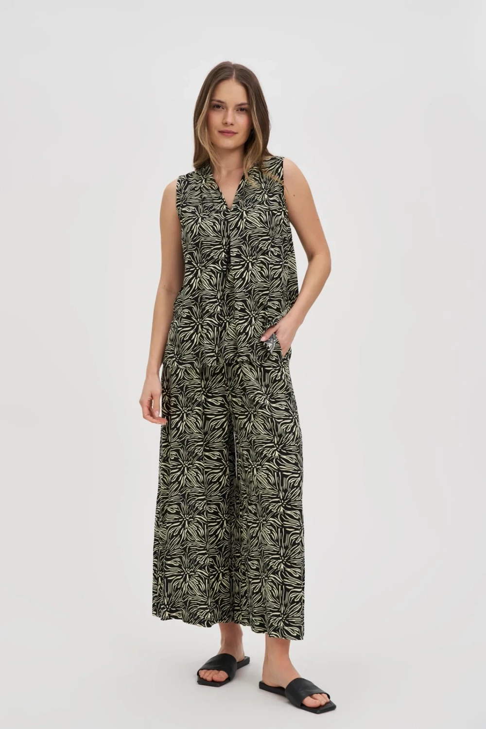 Marisse Black Viscose Shirt