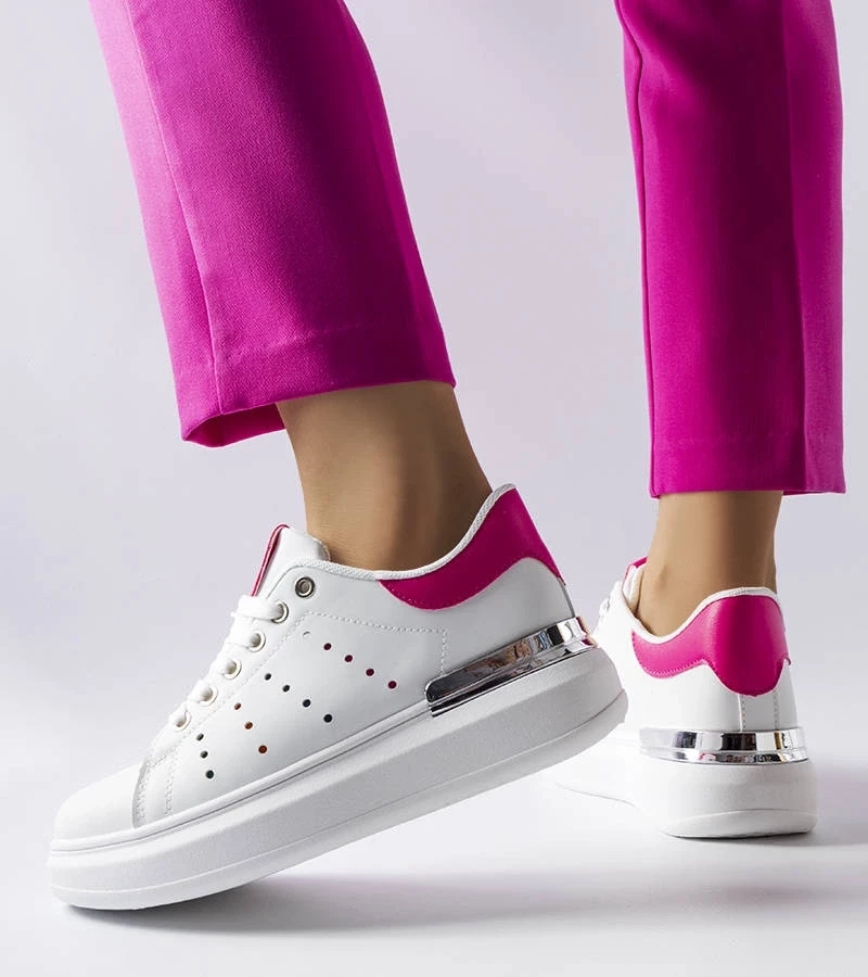 Gemre Adidași albi cu perforații colorate Chalut