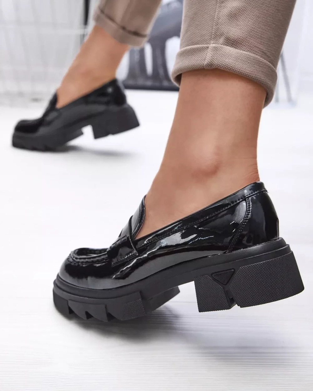 Resti Lacquered black moccasins for women Tygriss- Footwear