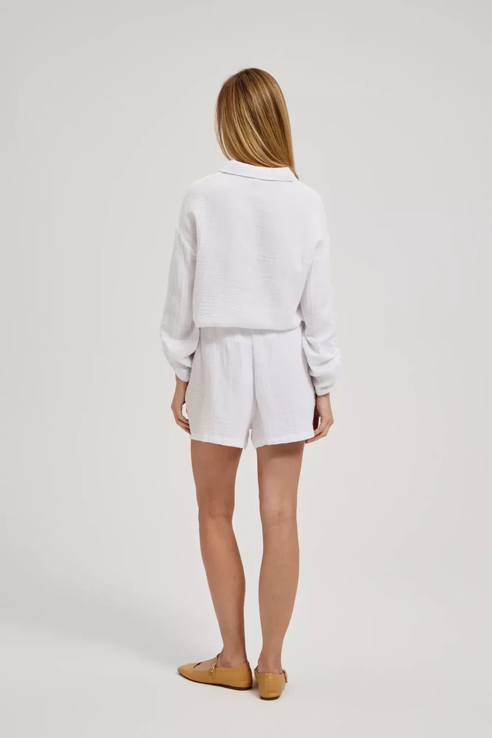 Women&#039;s Linen Shorts MOODO - White