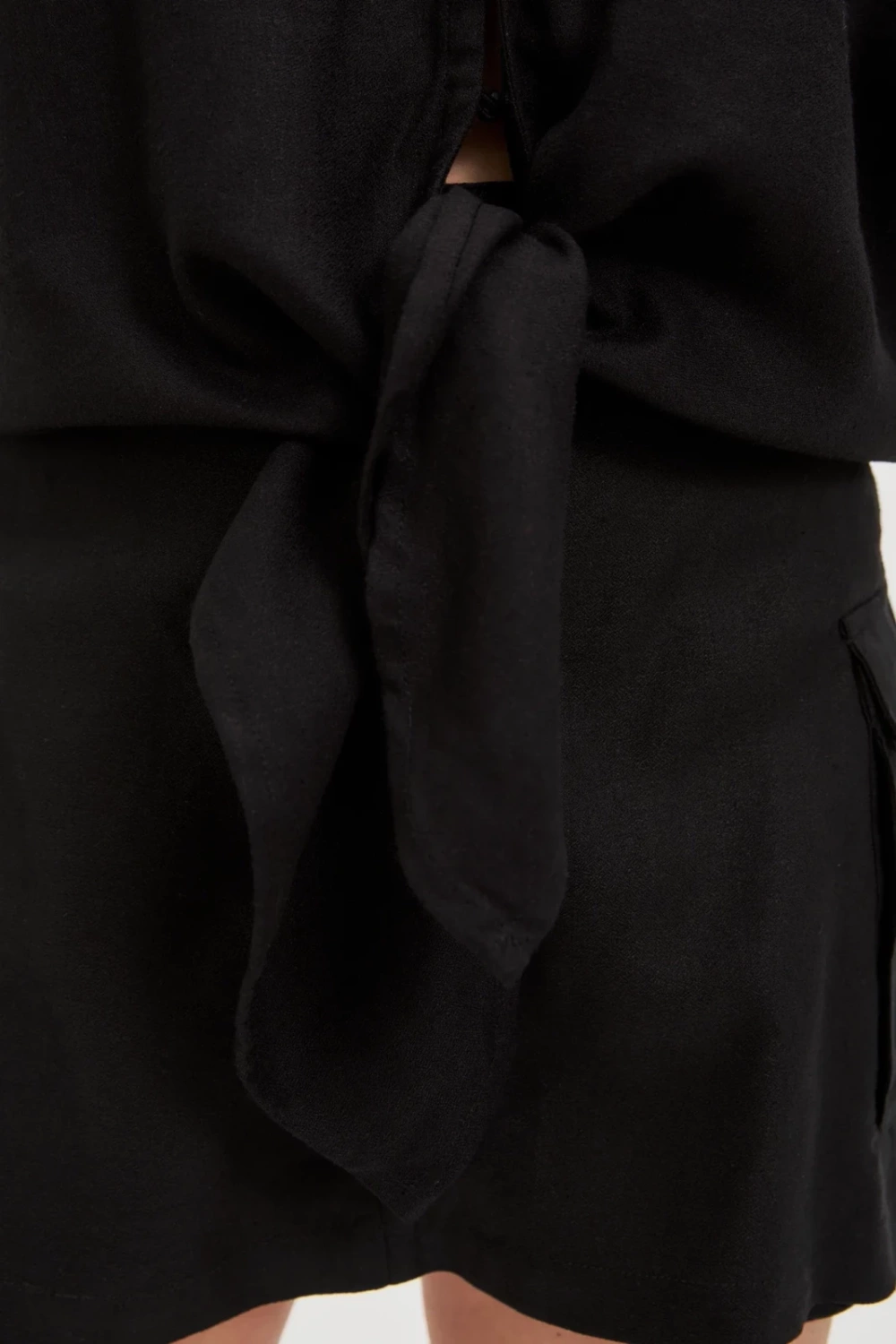 Marisse Viscose-Linen Black Shirt
