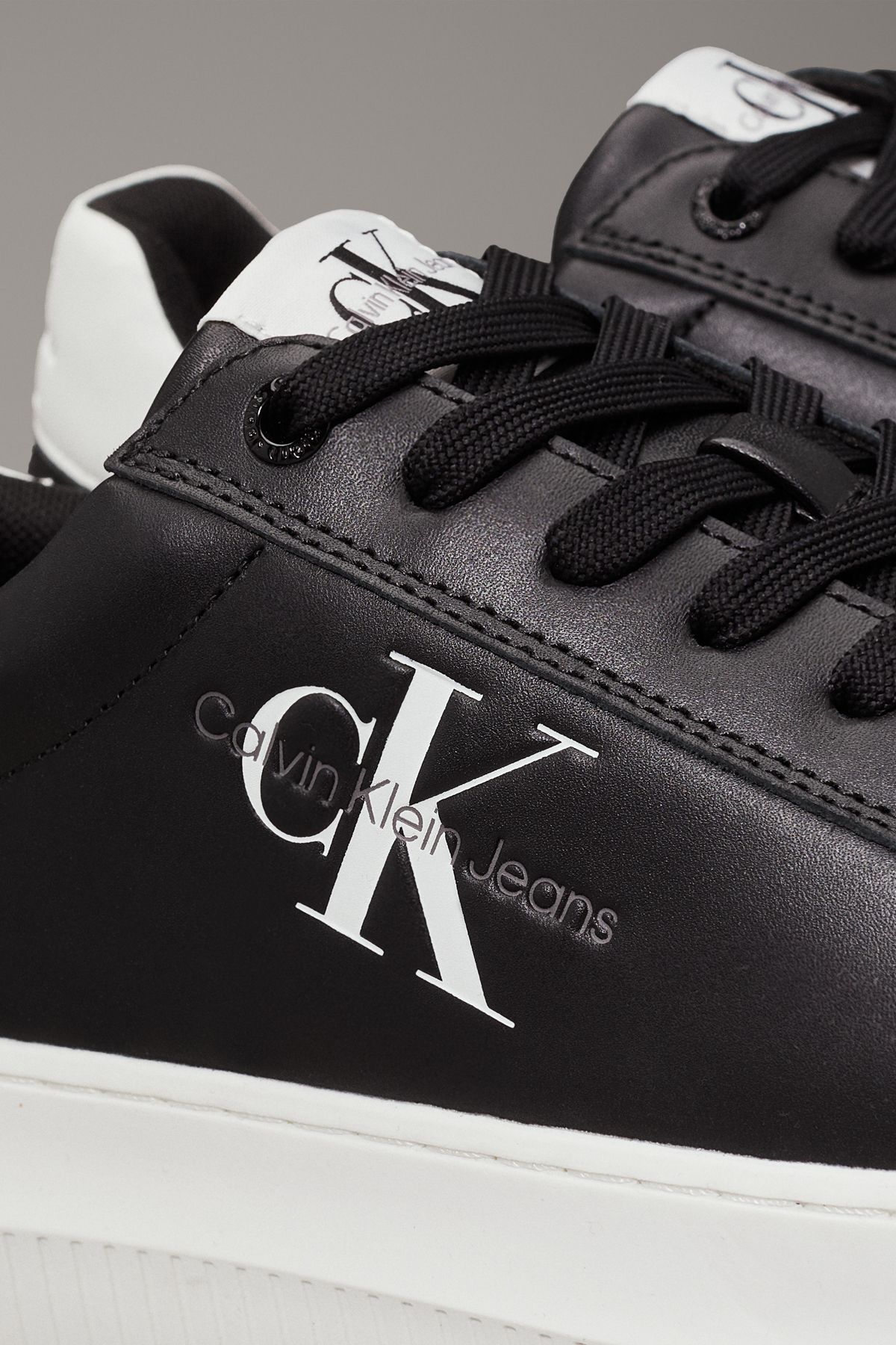 Calvin Klein pánske tenisky s hrubou podrážkou