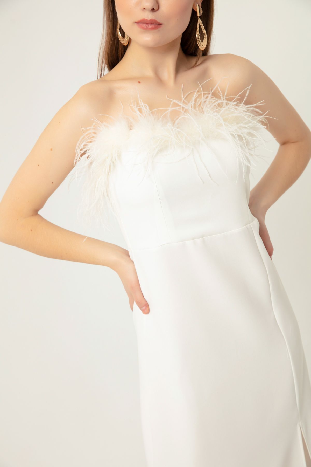 Rochie albă de seară Lafaba pentru femei și rochie de bal cu detalii supradimensionate